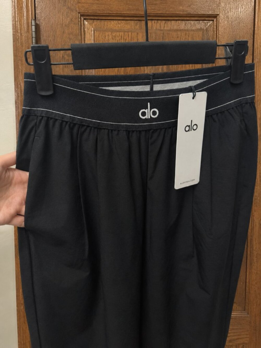 ALO Yoga Women's Suit Up Trousers Black(Regular)✨Soft Straight Leg Casual Pants✨ - Picture 4 of 7